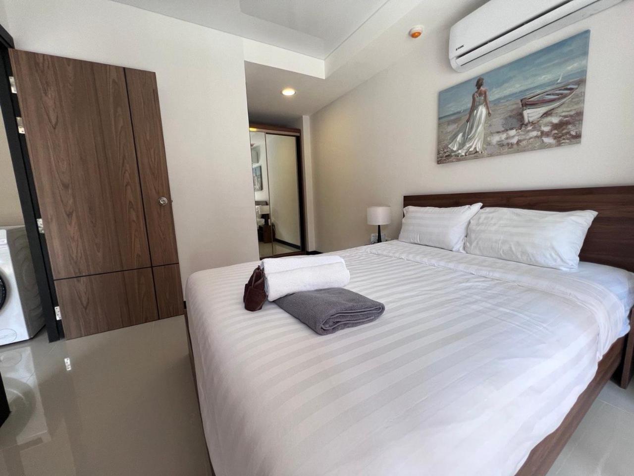 Naiharn Pearl Condo Hotel By Villacarte Nai Harn Rum bild
