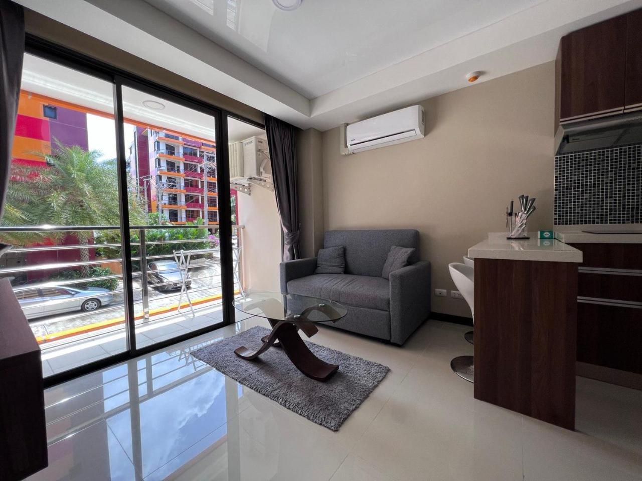 Naiharn Pearl Condo Hotel By Villacarte Nai Harn Rum bild