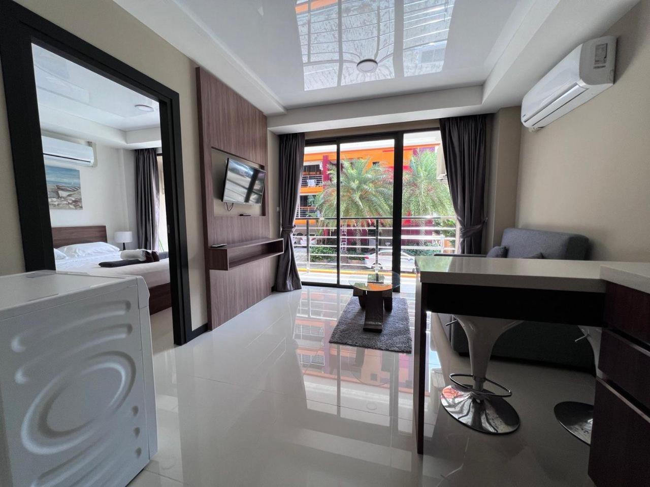 Naiharn Pearl Condo Hotel By Villacarte Nai Harn Rum bild